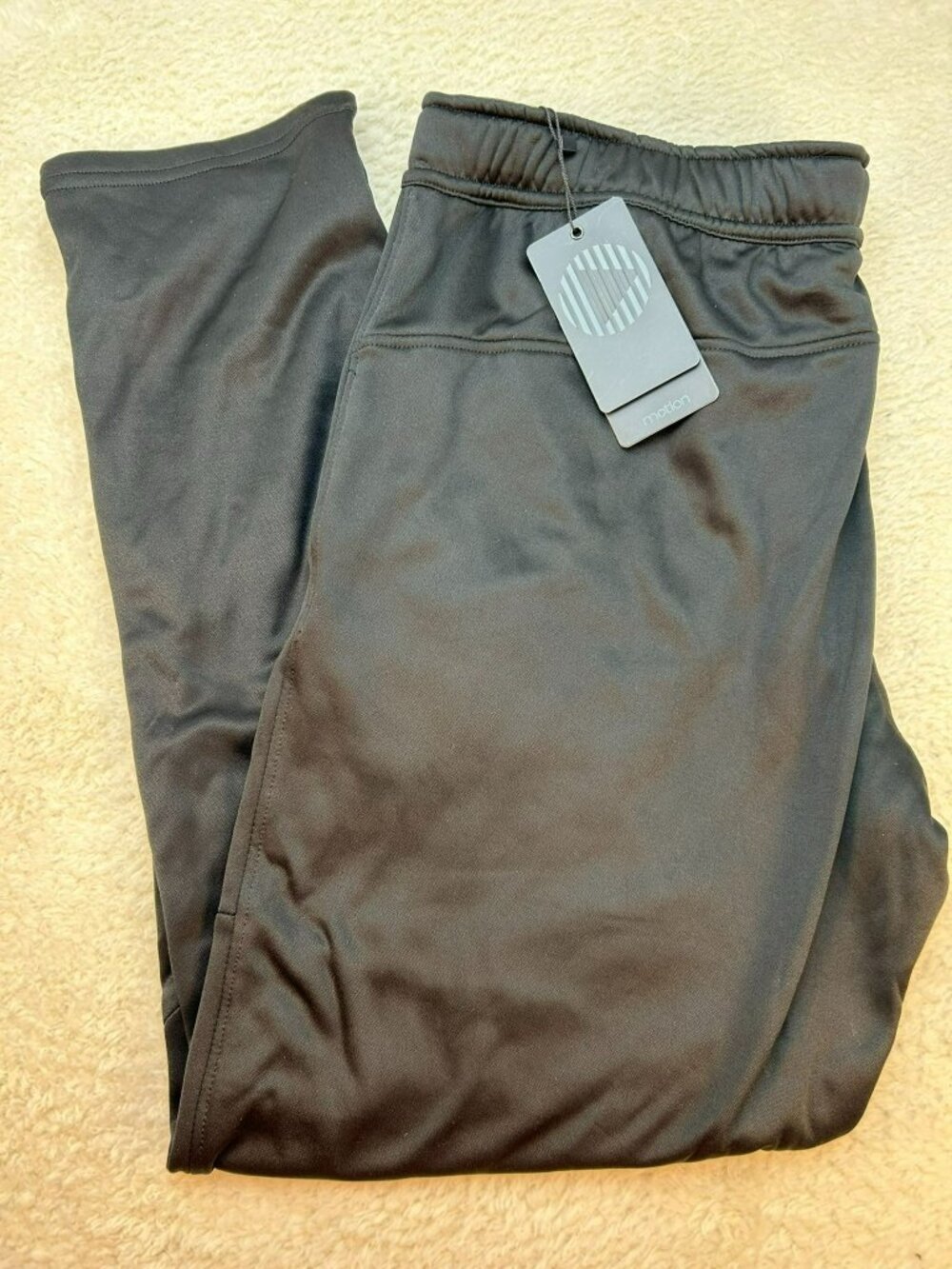 Motion Mens Tech Fleece Joggers Black Medium Elastic Waist Adjustable Belt NWT